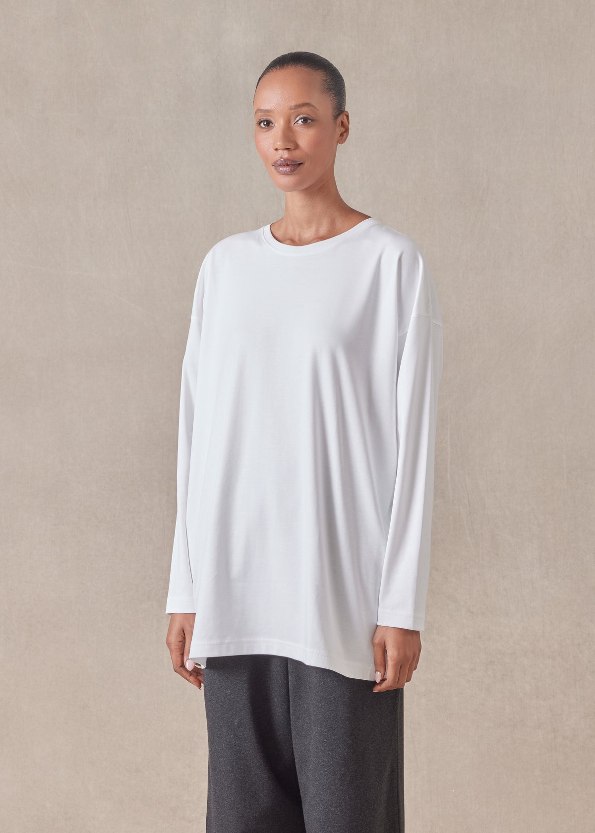 long sleeve smaller round neck - long