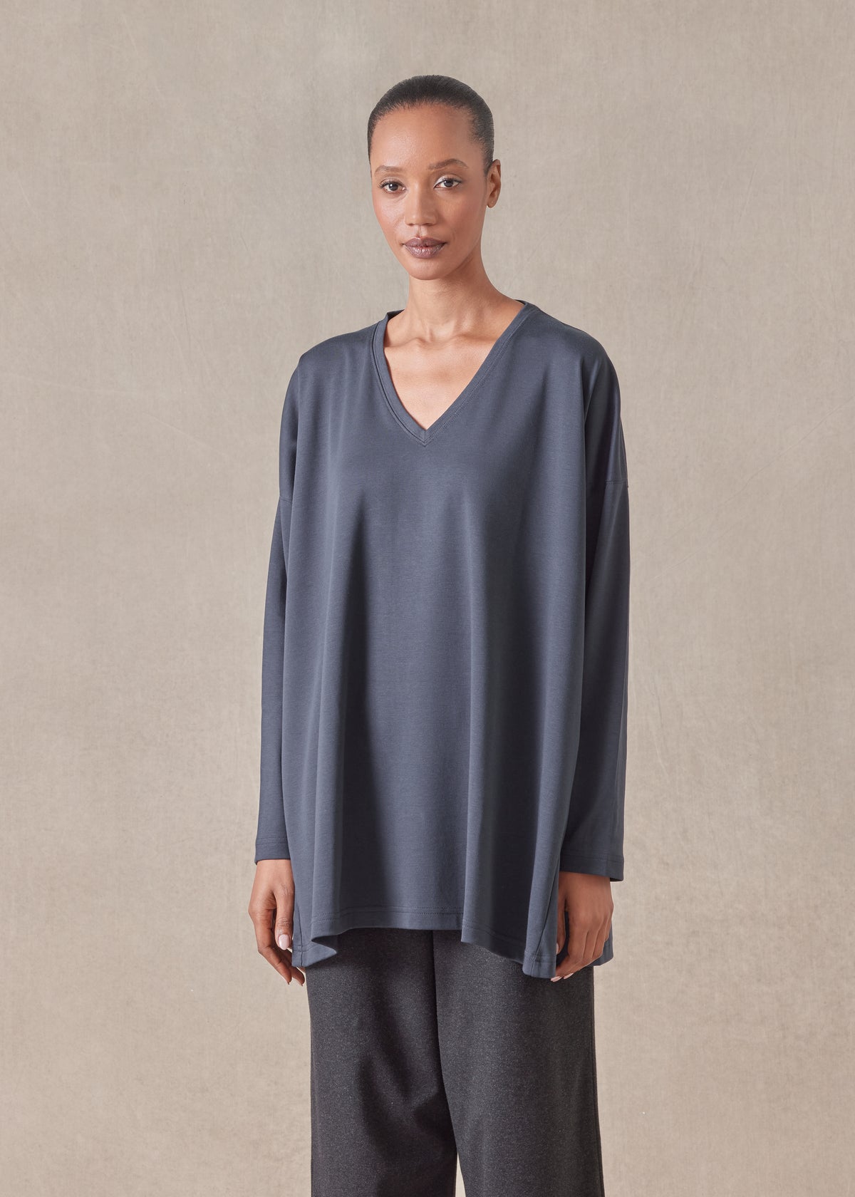 side panelled V neck t-shirt - long