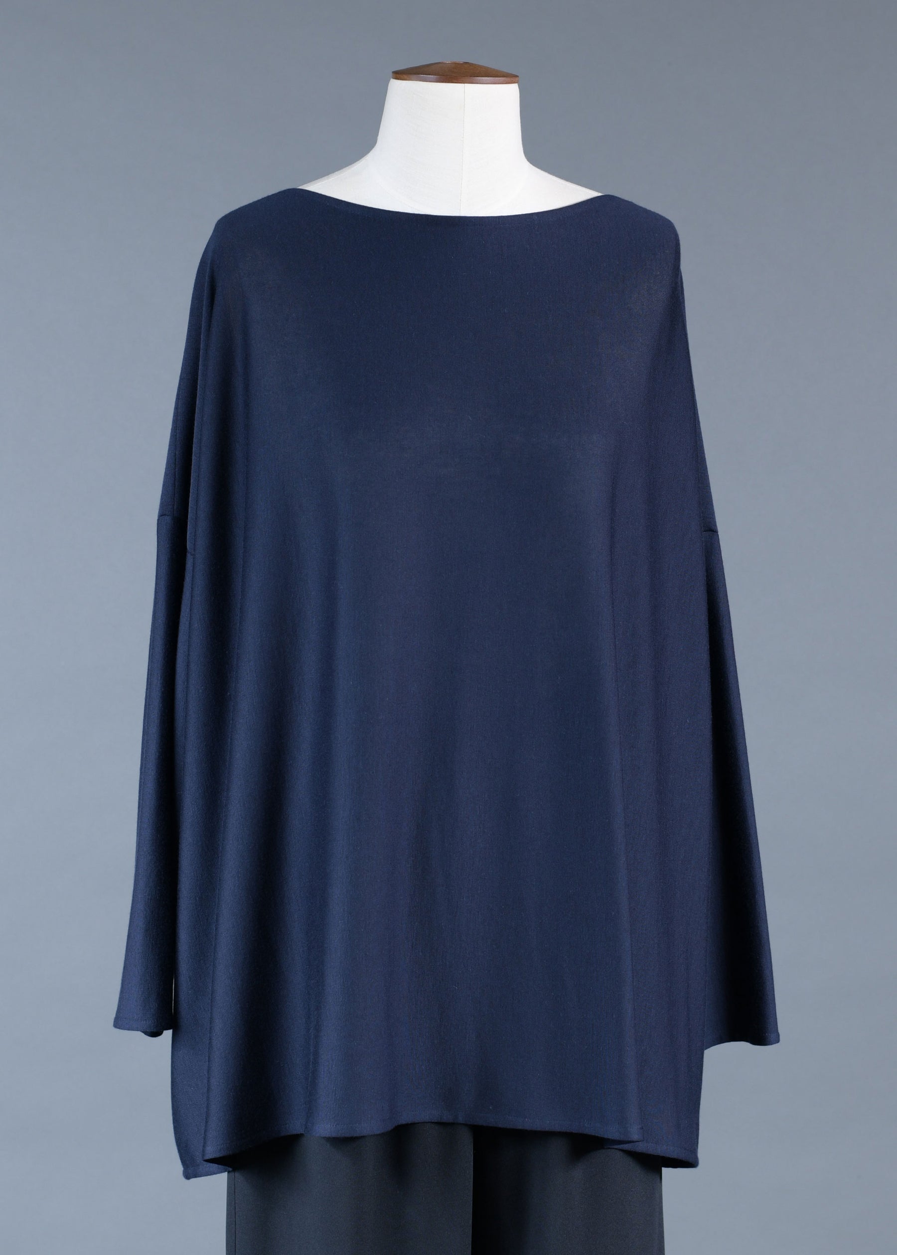 wide slim sleeve slash neck - long