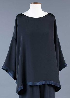 silk 3/4 sleeve scoop neck tunic with contrast lame edge (mid plus)