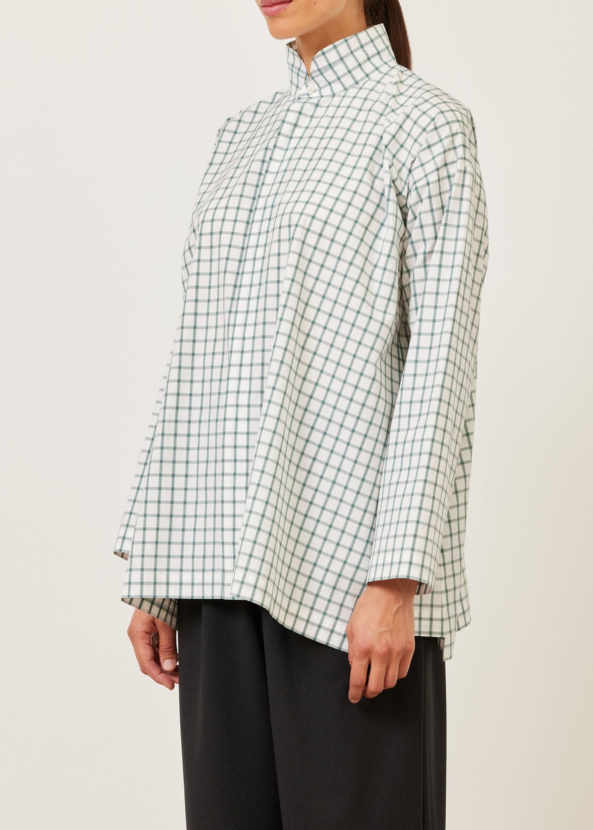 cotton slim a-line shirt with double stand collar and stepped insert - long