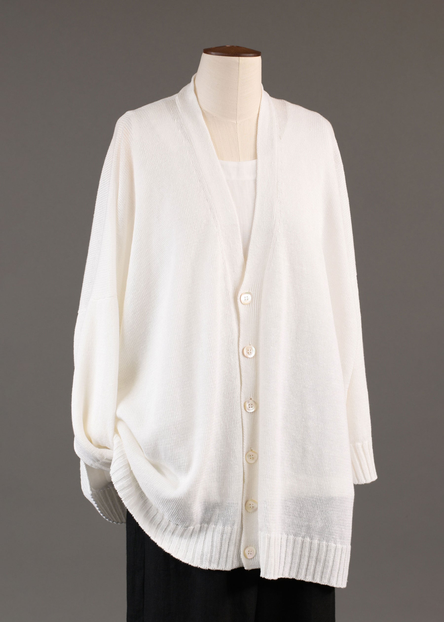 wide v neck cardigan - long