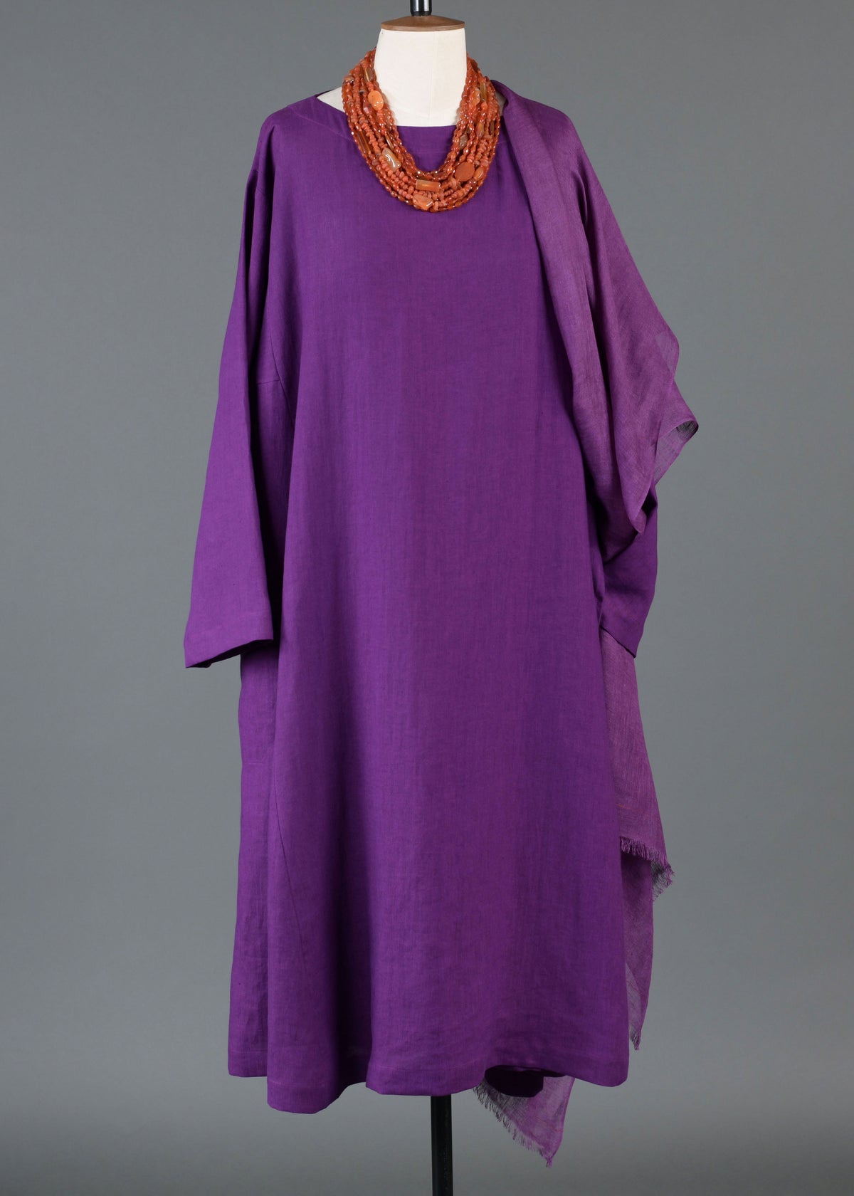 linen side panelled scoop neck dress in violet