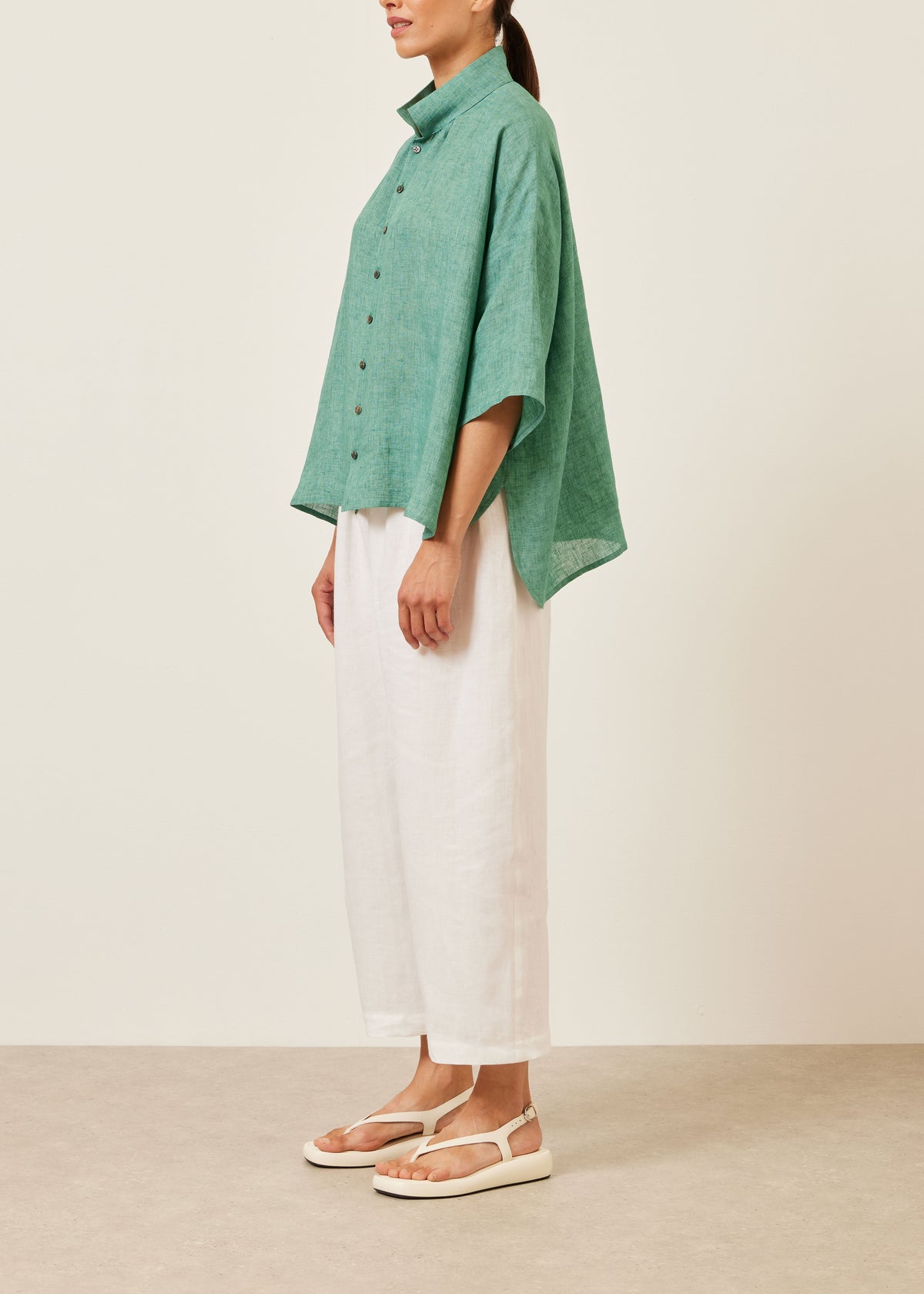 linen sloped shoulder wide a-line pleated collar short sleeve shirt - mid