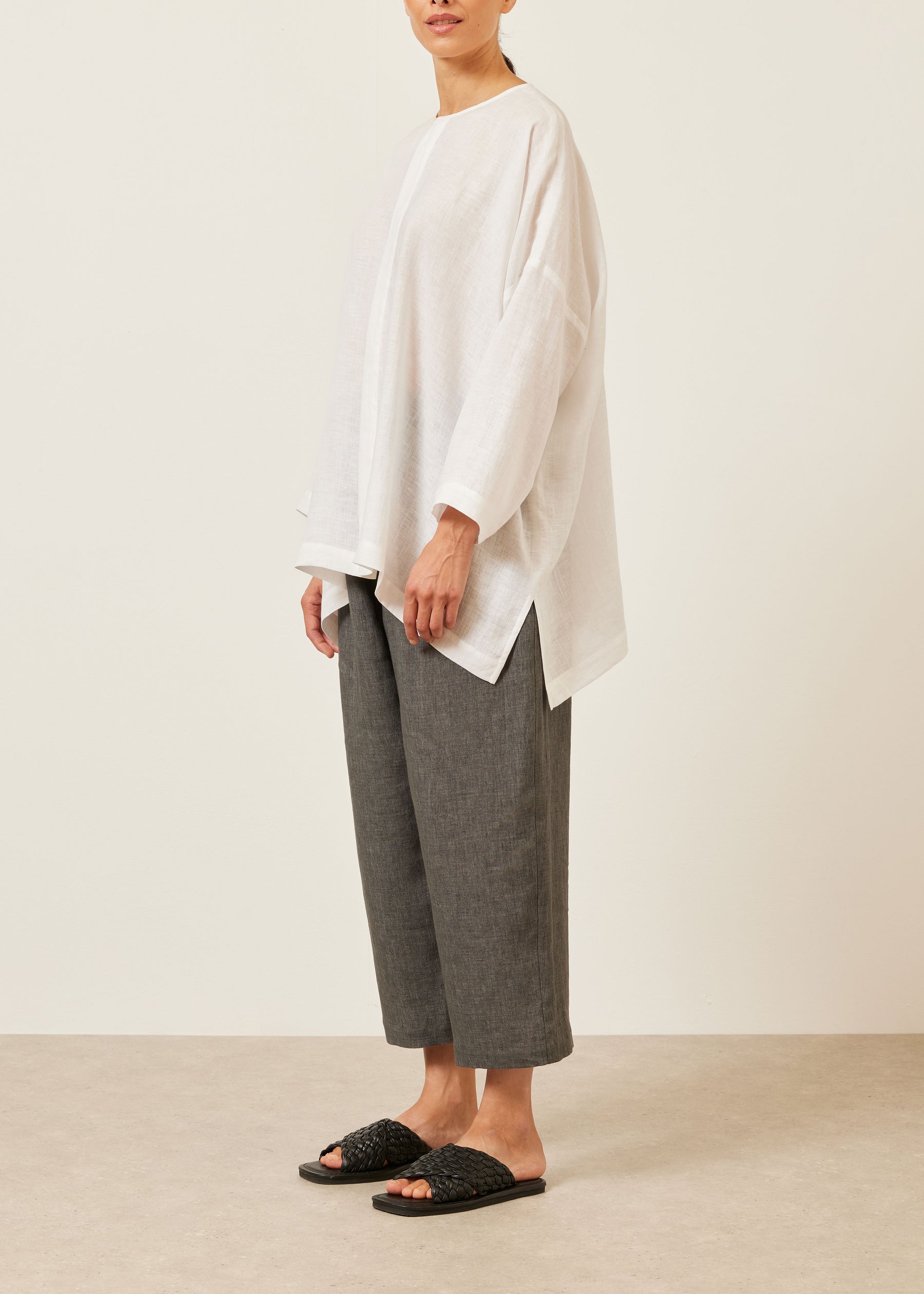 linen wide longer back bound neck shirt - long