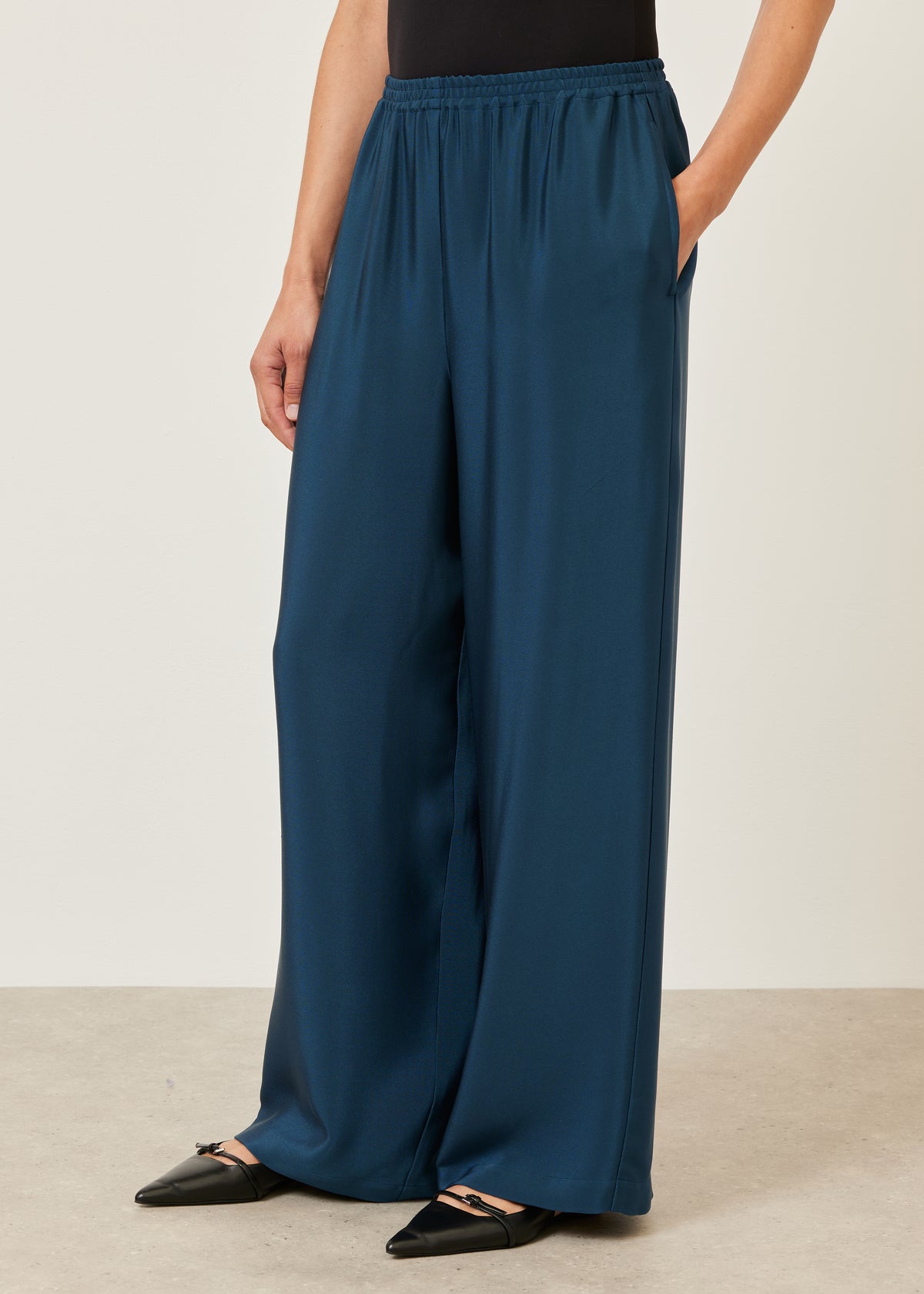 silk flared trouser