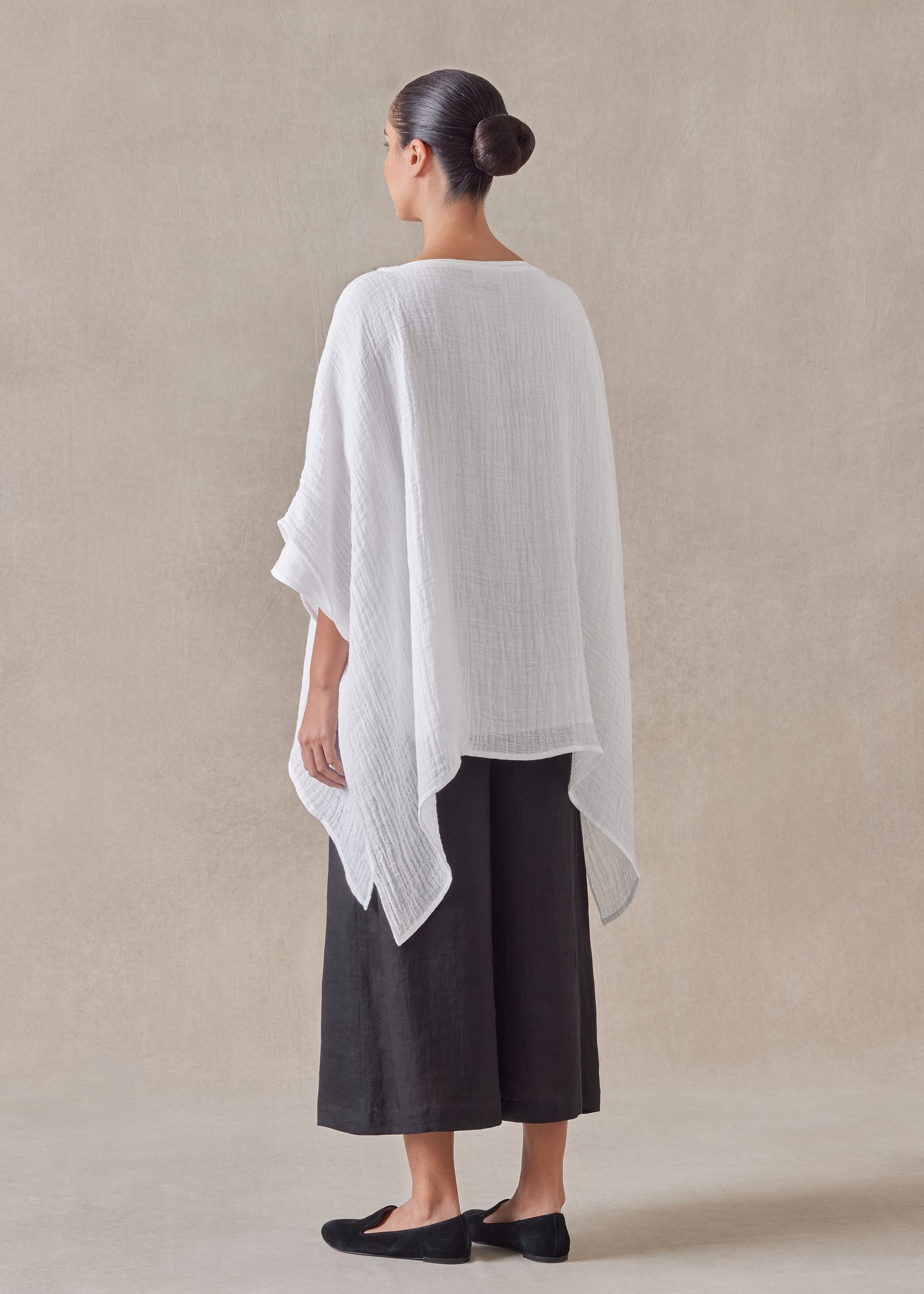 linen longer back scoop neck kaftan - mid plus