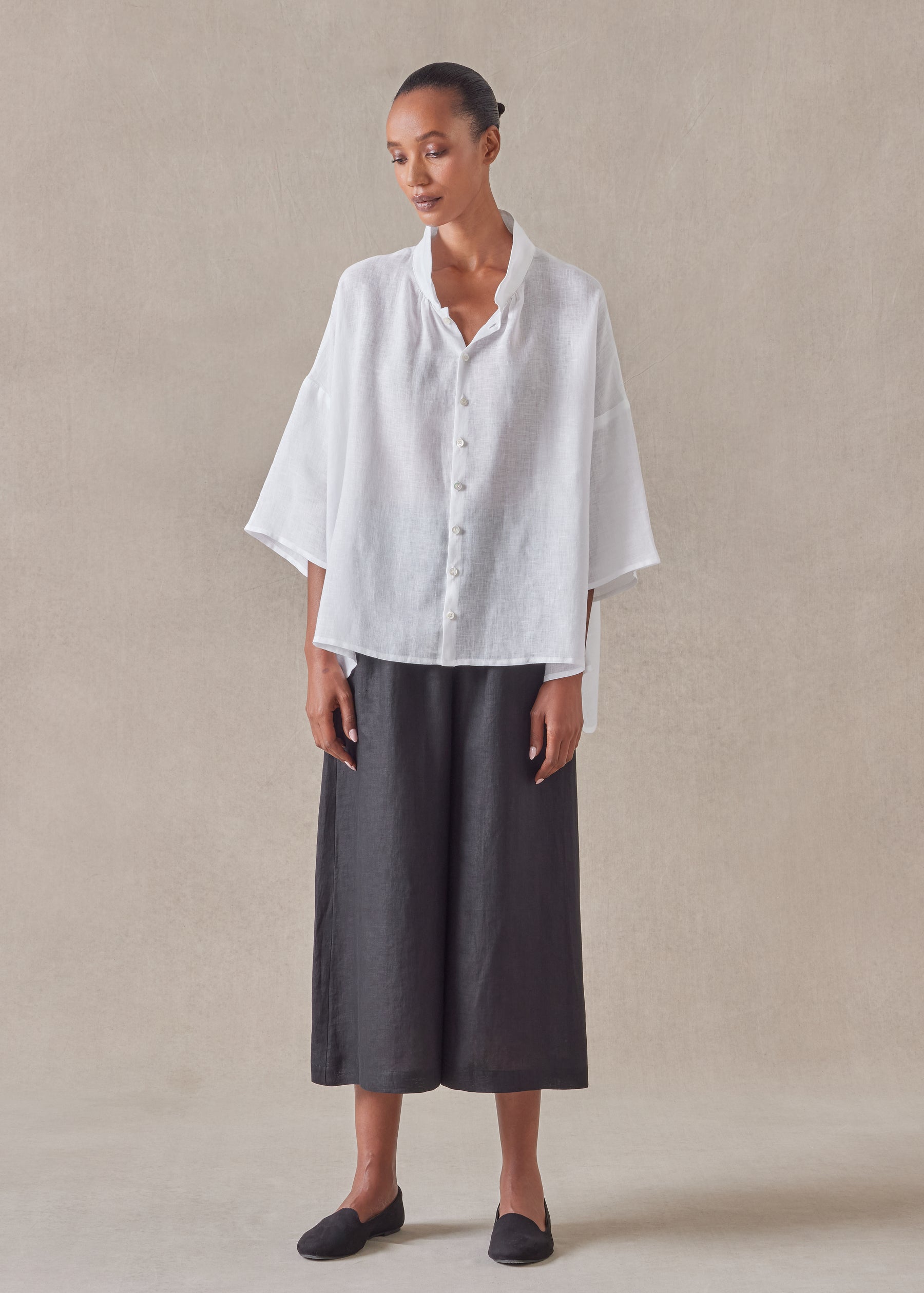 linen sloped shoulder wide a-line pleated collar short sleeve shirt - mid