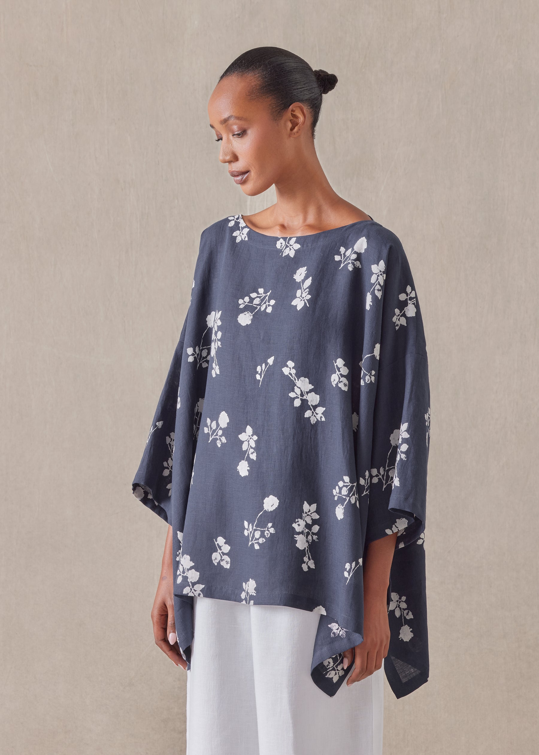 linen dps scoop neck 3/4 sleeve top - mid plus