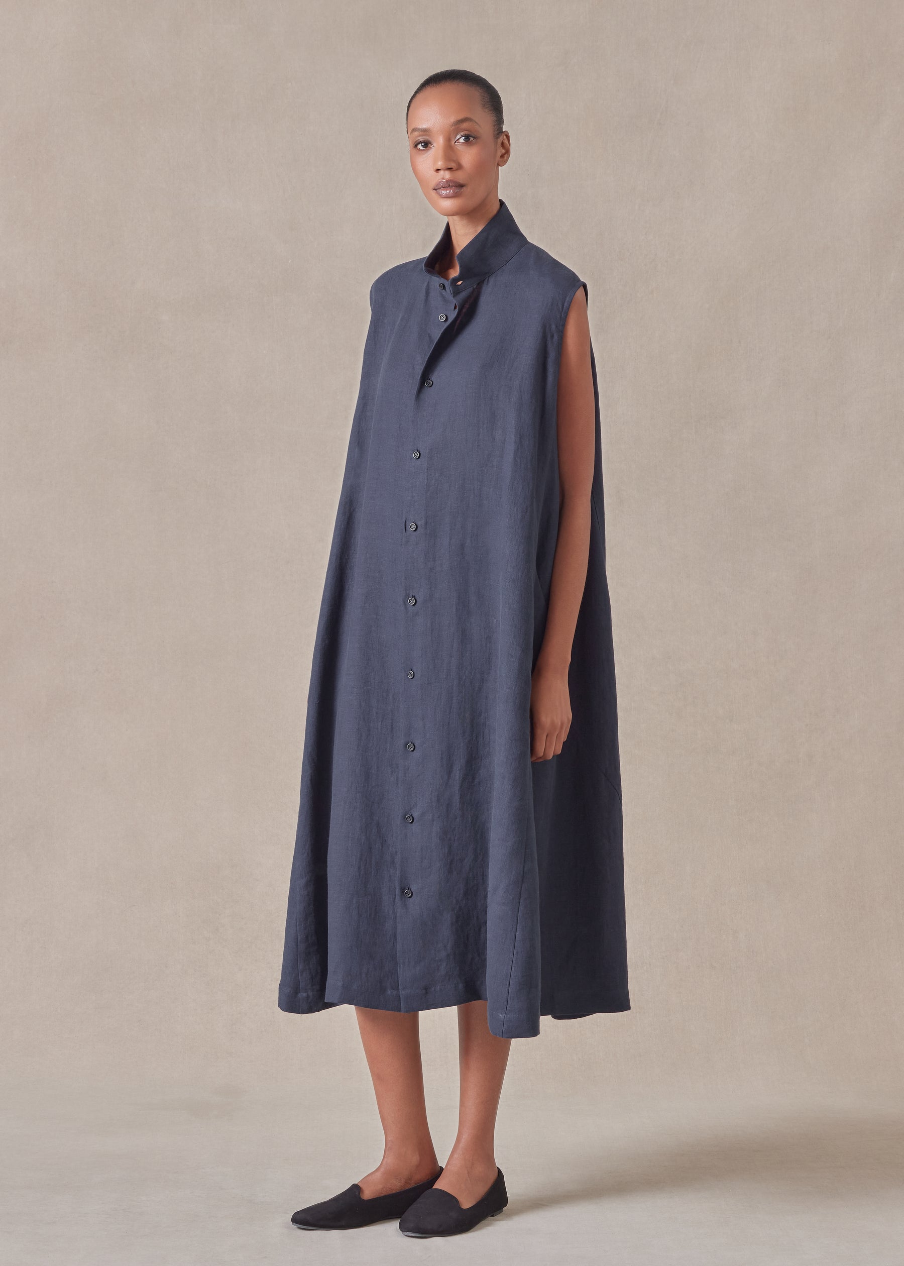 linen sleeveless caucasus shirt dress with notch collar