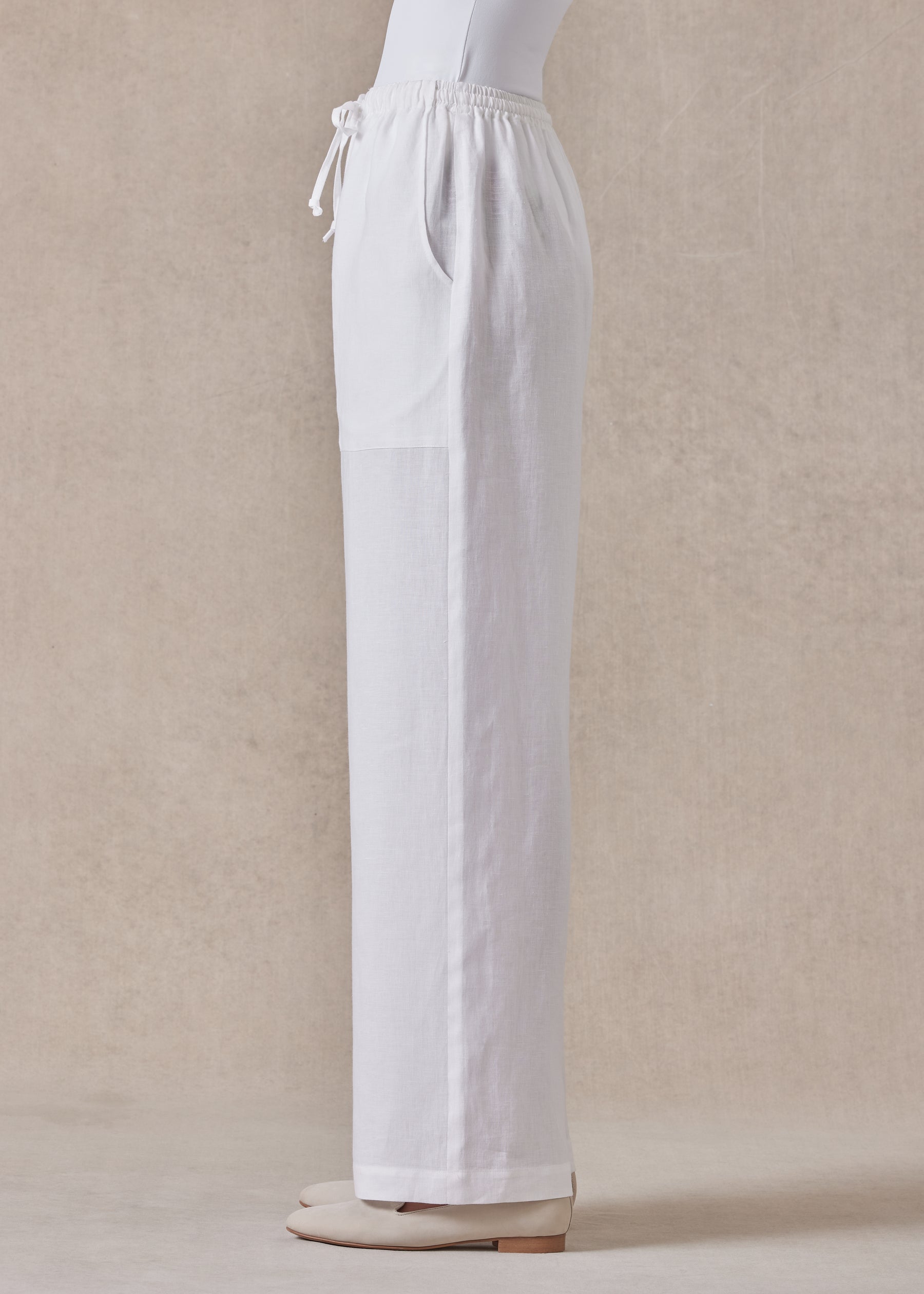 linen patchpocket drawstring trouser