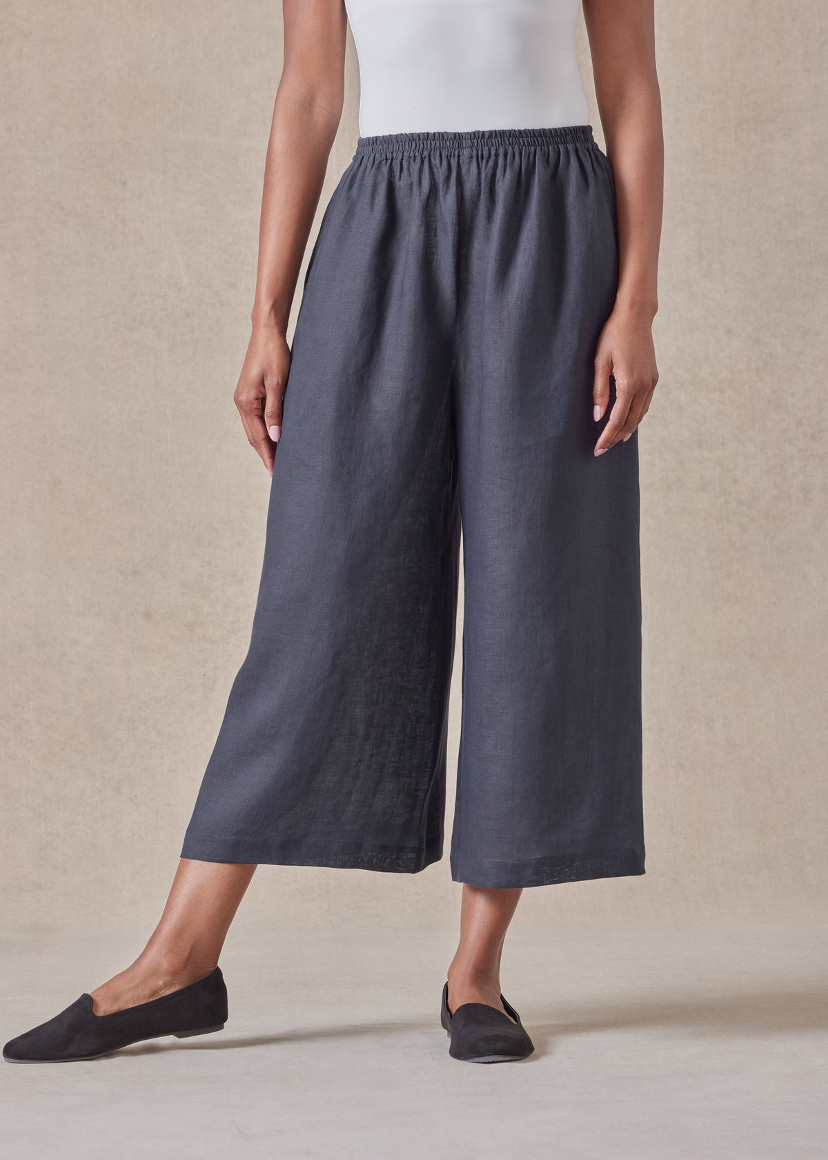 linen flared cropped trouser