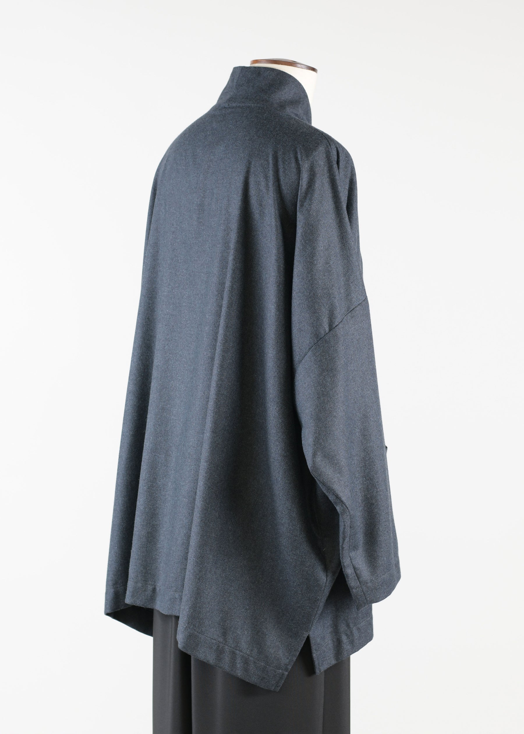 silk cashmere mix wide longer back shirt jacket with scrunch v neck - long