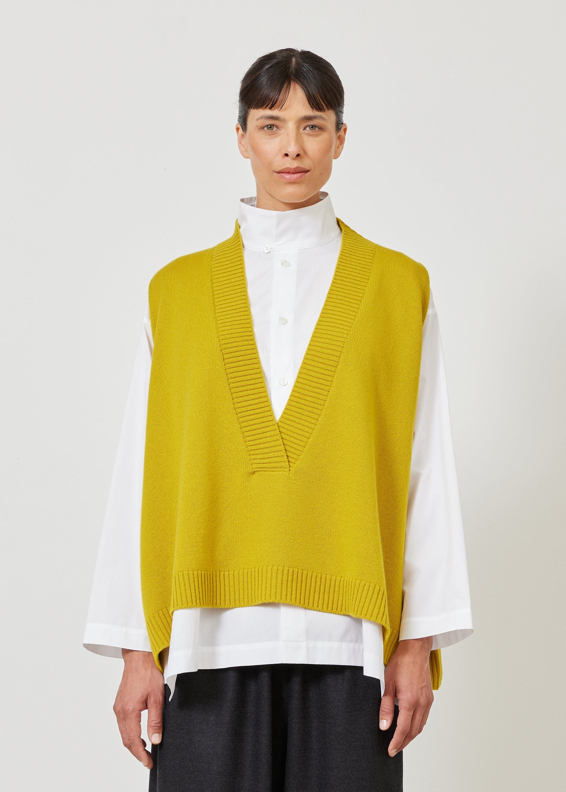cashmere a-line sleeveless deep v-neck sweater - mid plus
