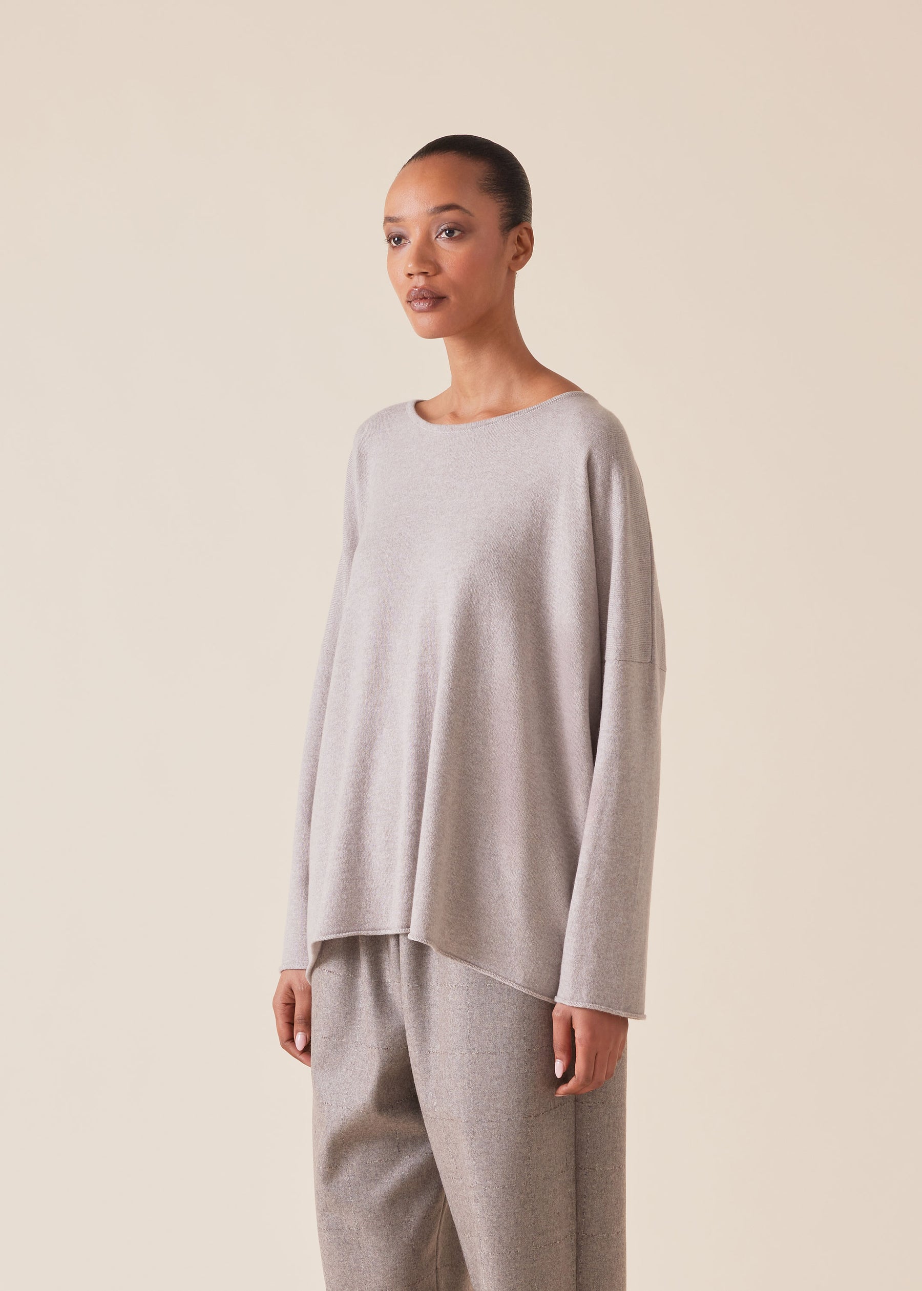 cashmere slim sleeve raw edge bateau neck sweater - mid plus