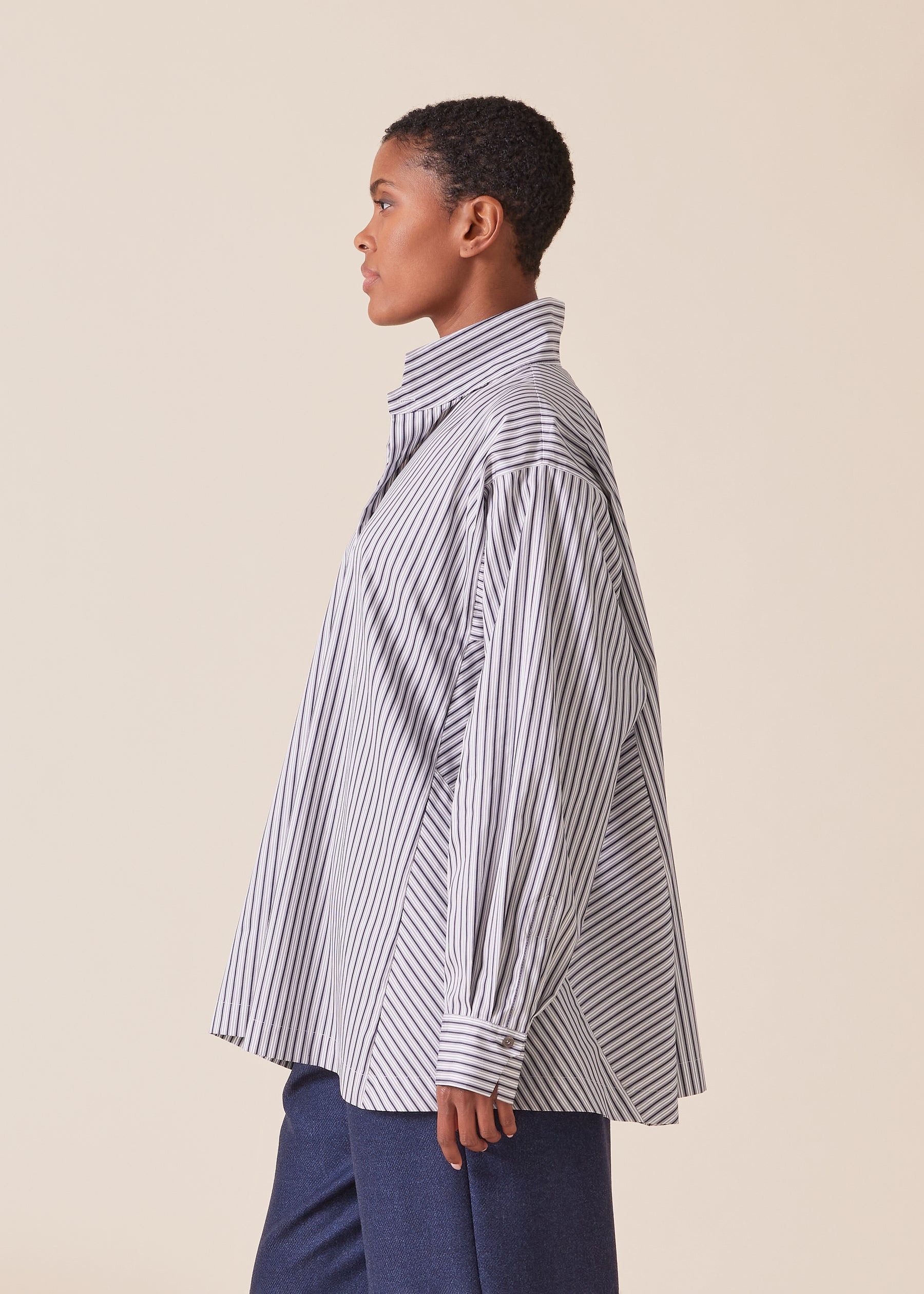 cotton caucasus shirt with notch collar - long