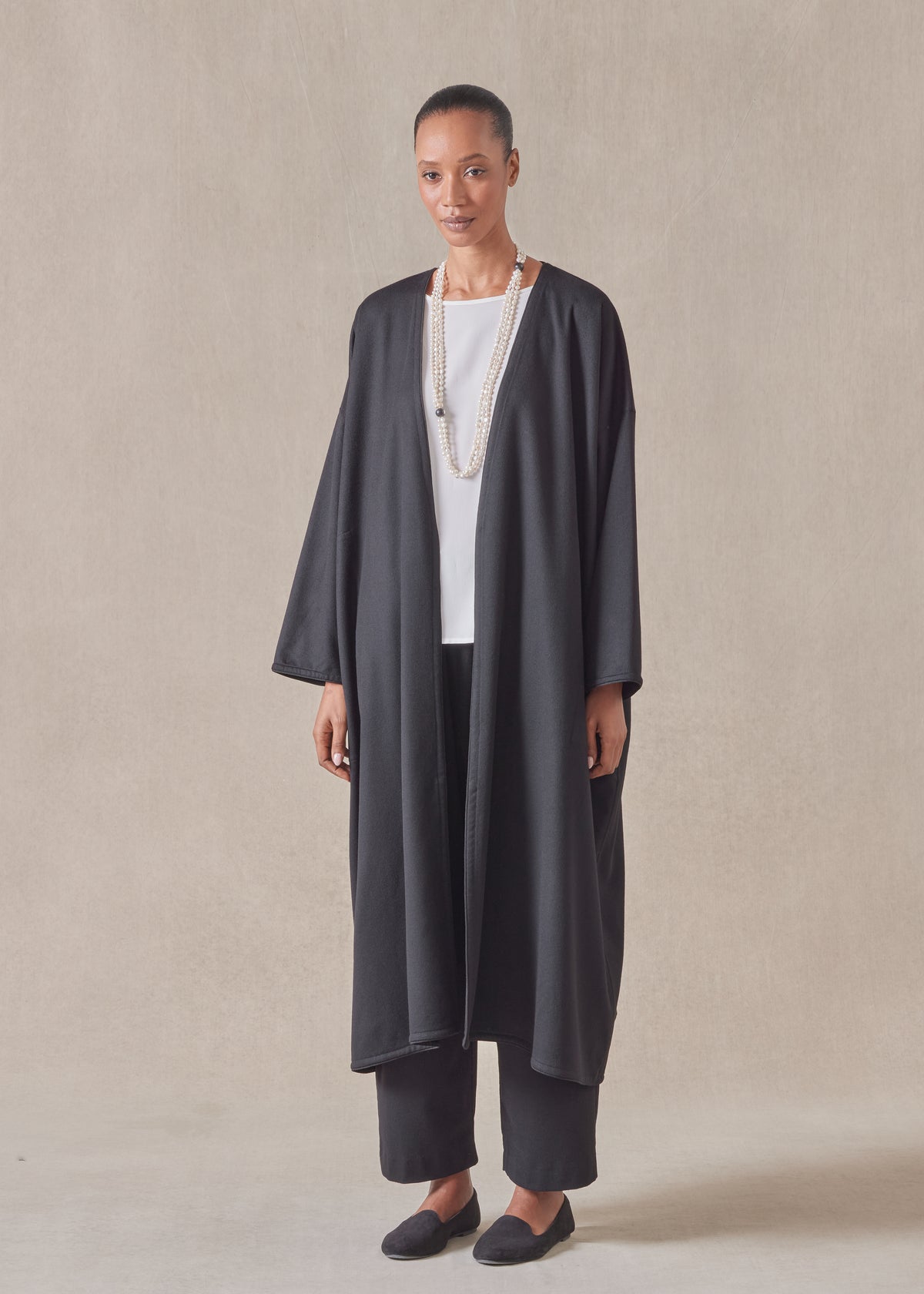 wide a-line v-neck coat with piped edge