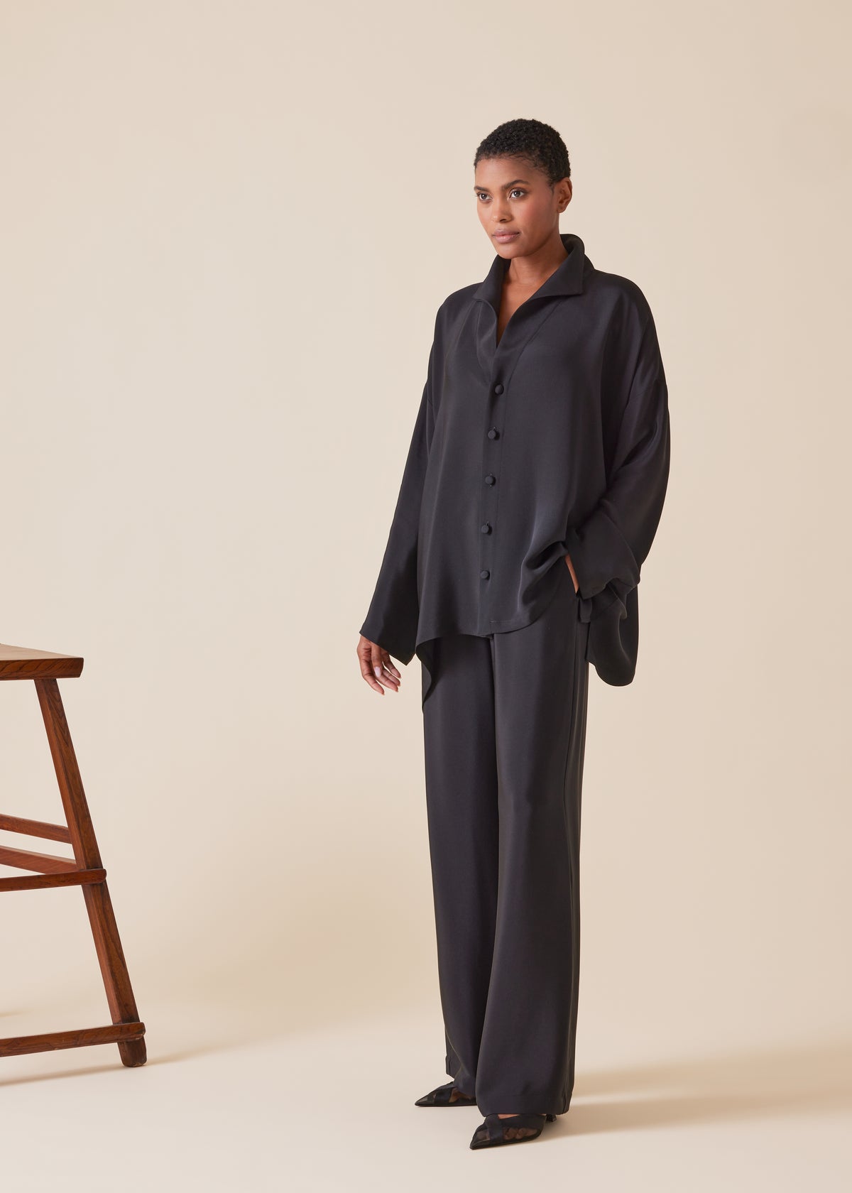 silk wide a-line shirt with open standup collar  - mid plus