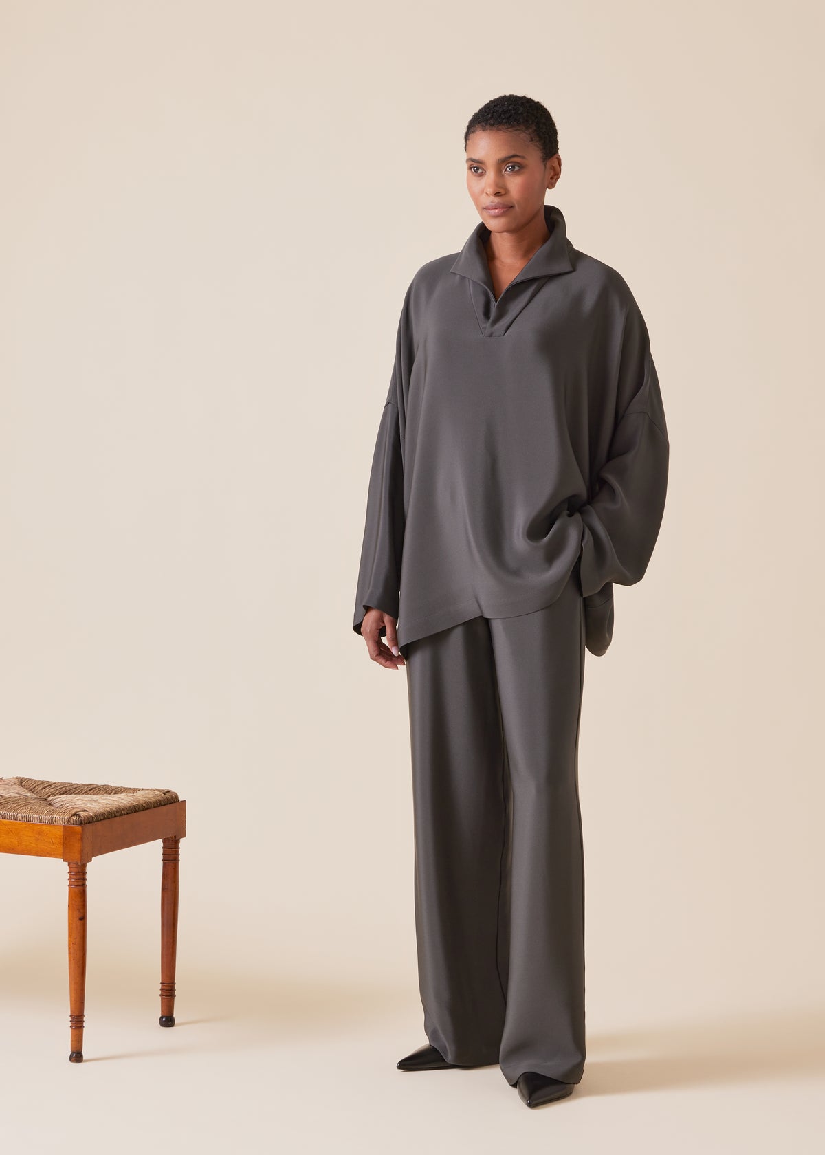 silk imperial tunic with open stand collar - mid plus